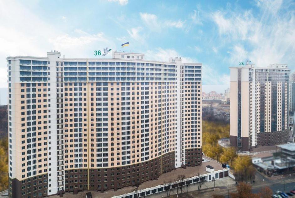 Аркадия Жемчужина-36 Четыре Спальных Места Odessa Luaran gambar